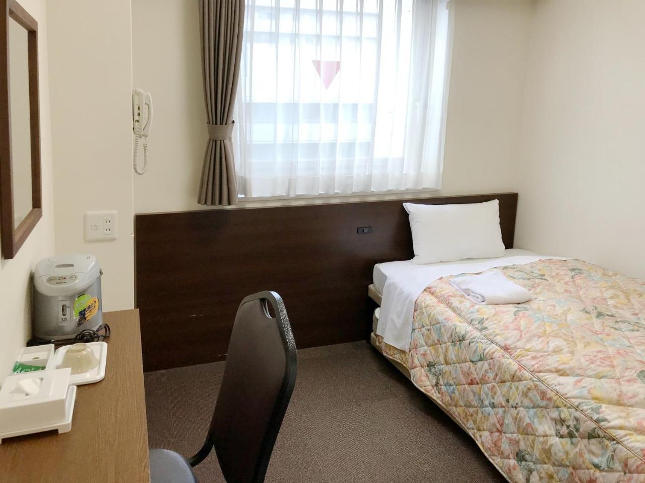 Готель Osaka Academia Екстер'єр фото
