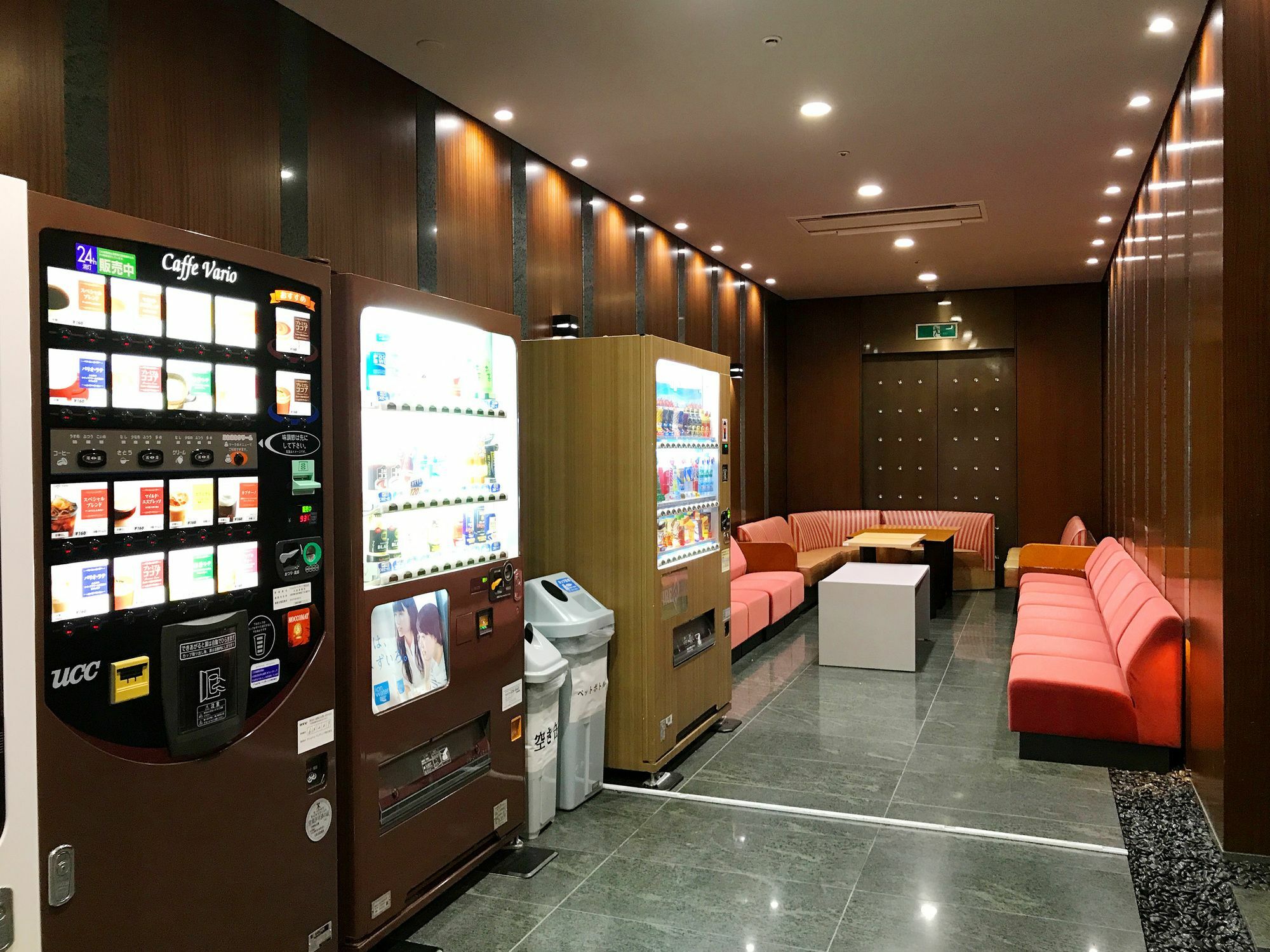 Готель Osaka Academia Екстер'єр фото